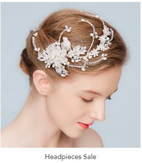 What are the skirts and shoes that are suitable for the bridesmaid to wear?