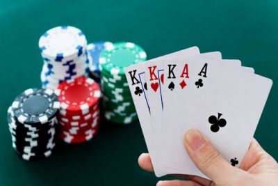 Rincian Kemungkinan Terbaik yang Dibagikan Tentang Aplikasi Poker Online