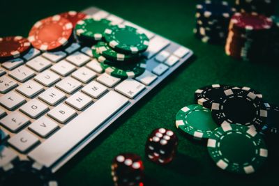 Meningkatkan Pengetahuan Tentang Poker Online